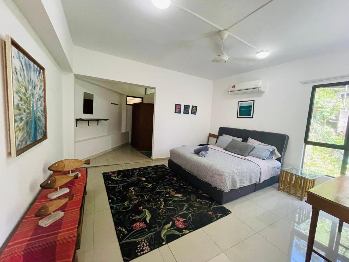 Kk Jungle Hideaway Lovely Apartment 5 Mins Walk To Town Kota Kinabalu Exterior foto