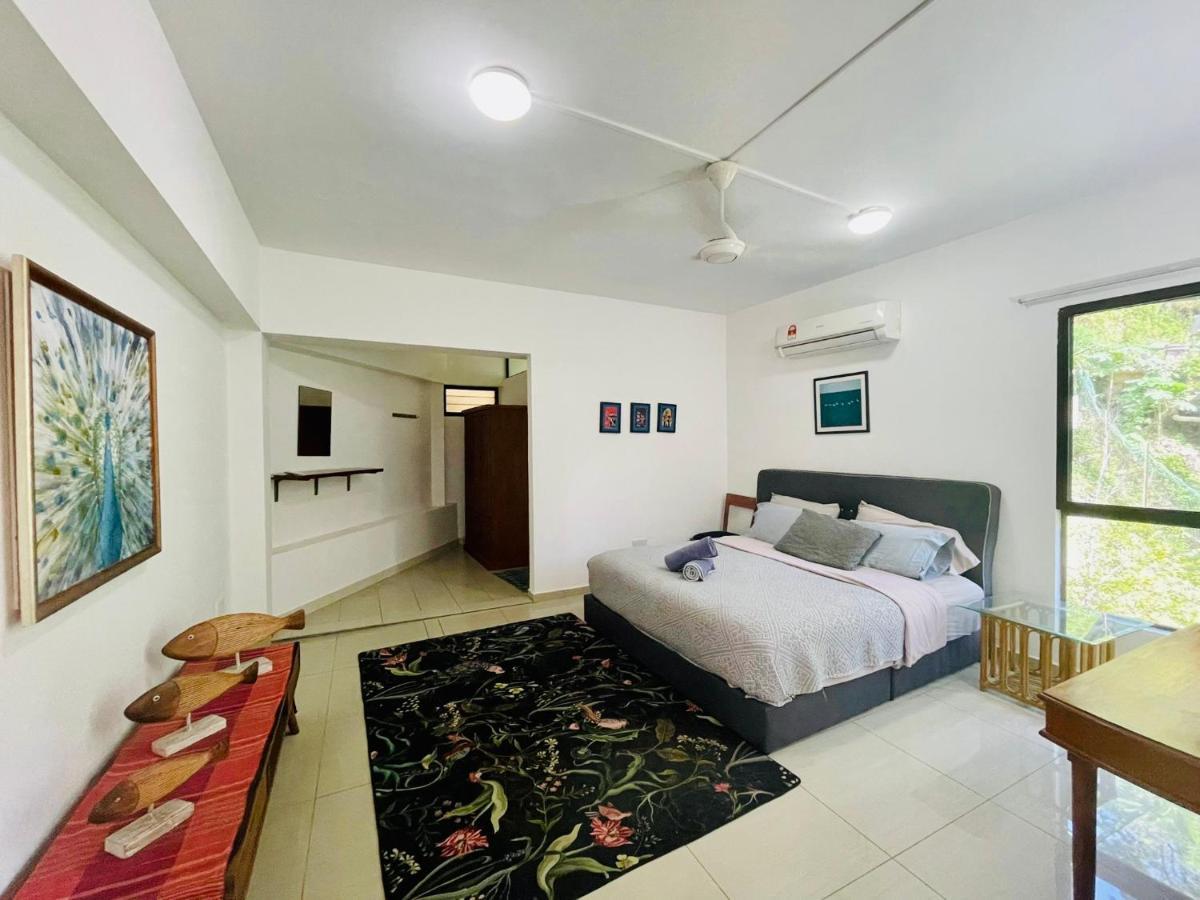Kk Jungle Hideaway Lovely Apartment 5 Mins Walk To Town Kota Kinabalu Exterior foto